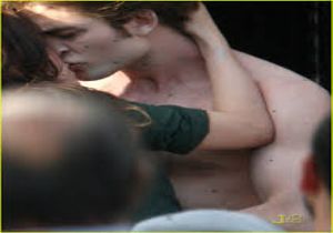 Kristen Stewart Robert Pattinson u Aldattığını Kabul Etti!