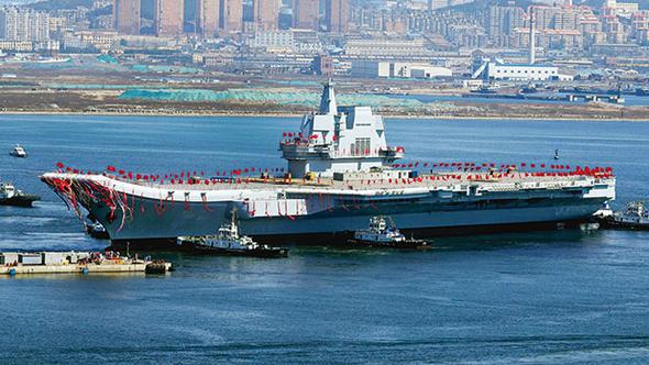 Çin’in gemisi törenle indi