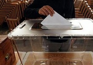 Yurt dışında oy verme işlemi sürüyor