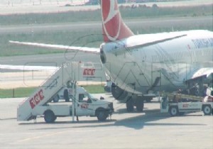 Atatürk Havalimanı nda Ebola paniği yaşandı!