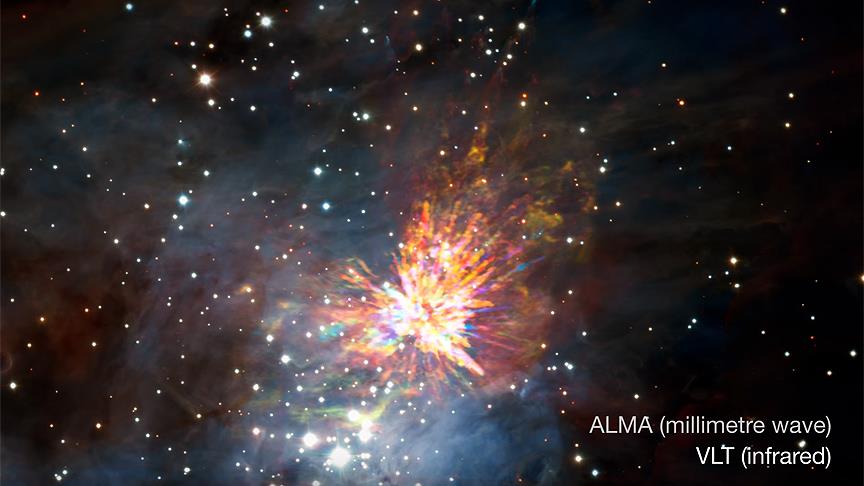 500 ışık yılı ötede iki ilkel yıldız çarpıştı
