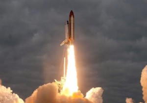 Hindistan  tekrar kullanılabilir  uzay mekiği fırlattı!