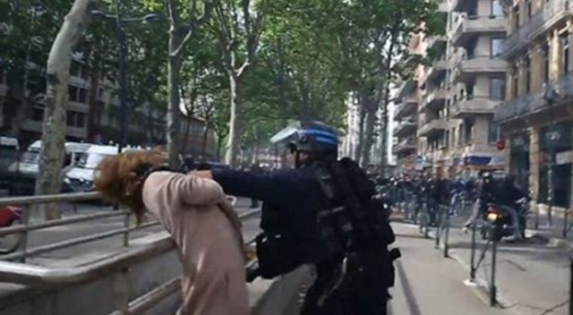 Fransız polisi dehşet saçtı!