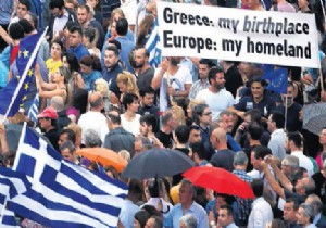 Yunanlıların Gönülleri  HAYIR  akılları  EVET  diyor!