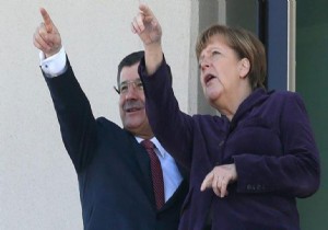 Angela Merkel Türkiye de!