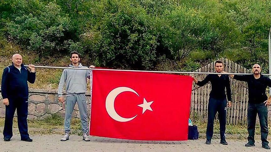 İstanbul dan Ankara ya yürüdü