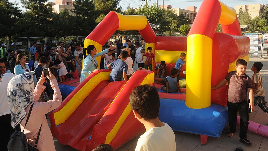 Mardin de  Oyun Karavanı Projesi 