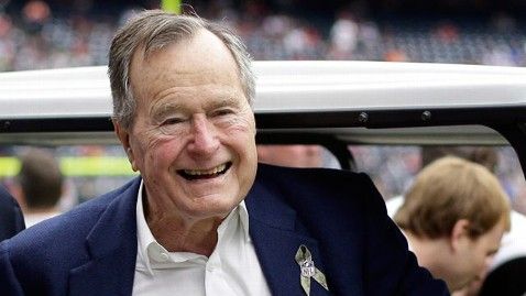 ABD Eski Başkanı Bush hastaneye kaldırıldı