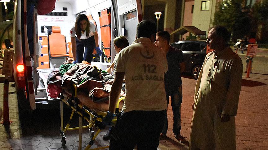 Yaralanan Suriyeliler Türkiye de