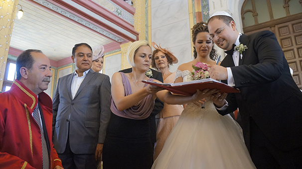 Sinagog da 41 yıl sonra ilk nikah!