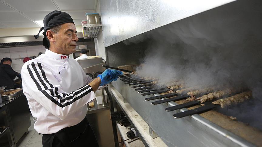 Filistin de ilk Türk restoranı