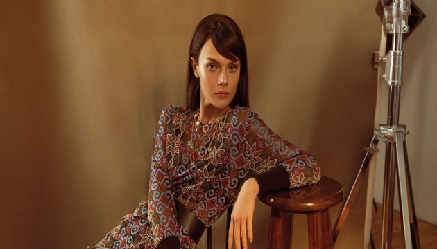 Sinem �nsal pozlar�yla g�ndem oldu