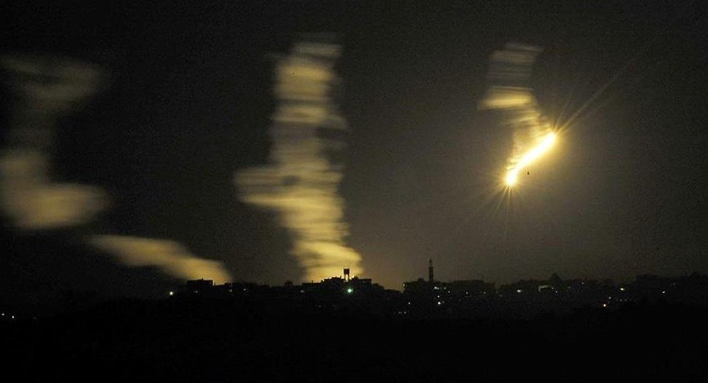 İsrail den Gazze ye topçu atışıyla saldırı