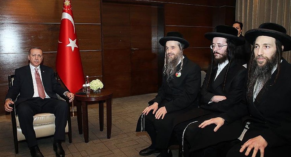 Erdoğan, Musevi Cemaati üyeleriyle görüştü