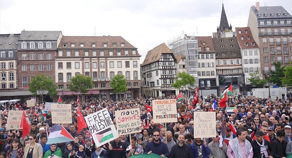 Fransa da Filistin e destek gösterileri
