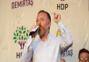 İranda döviz yolsuzluğuyla suçlanan iki kişinin idamına onay 22