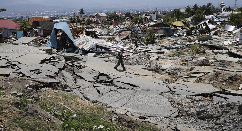 Endonezya yı tsunami vurdu: 168 ölü