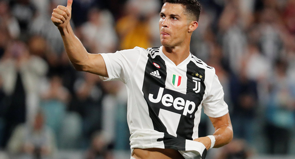 Ronaldo lu Juventus her alanda kazanıyor