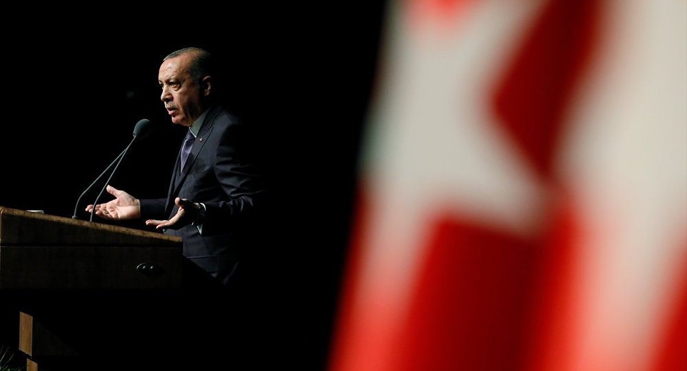 Erdoğan: Harun Bey, çok bela bir kızın var Erdoğan: Harun Bey, çok bela bir kızın var