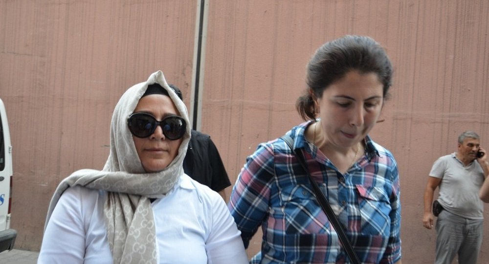 Mustafa Boydak ın eşine FETÖ den 7.5 yıl hapis