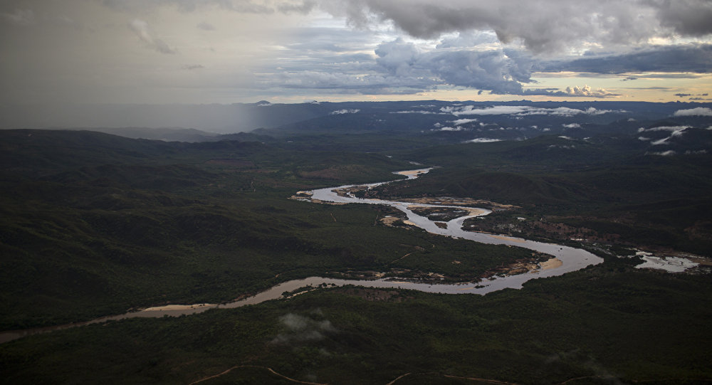 Brezilya da maden atık barajı çöktü: 200 kişiye ulaşılamıyor