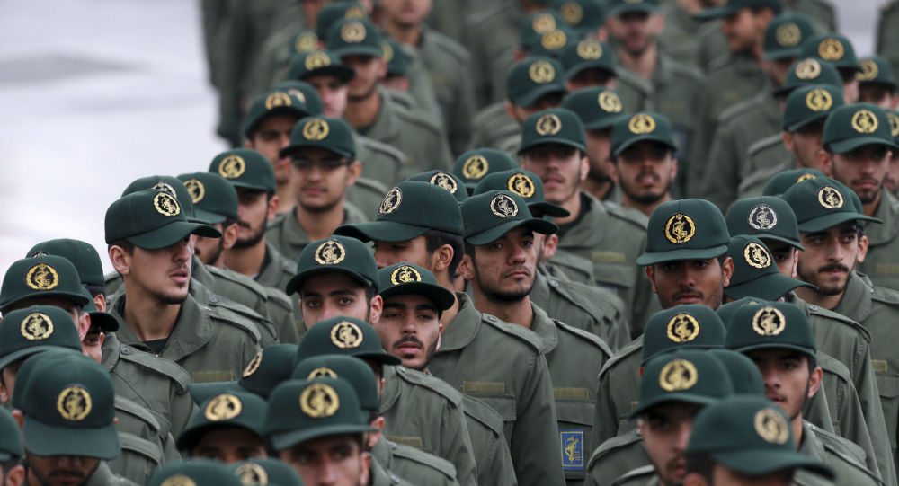 İran Devrim Muhafızları: Bize saldırmak isteyen ülke savaş alanına döner