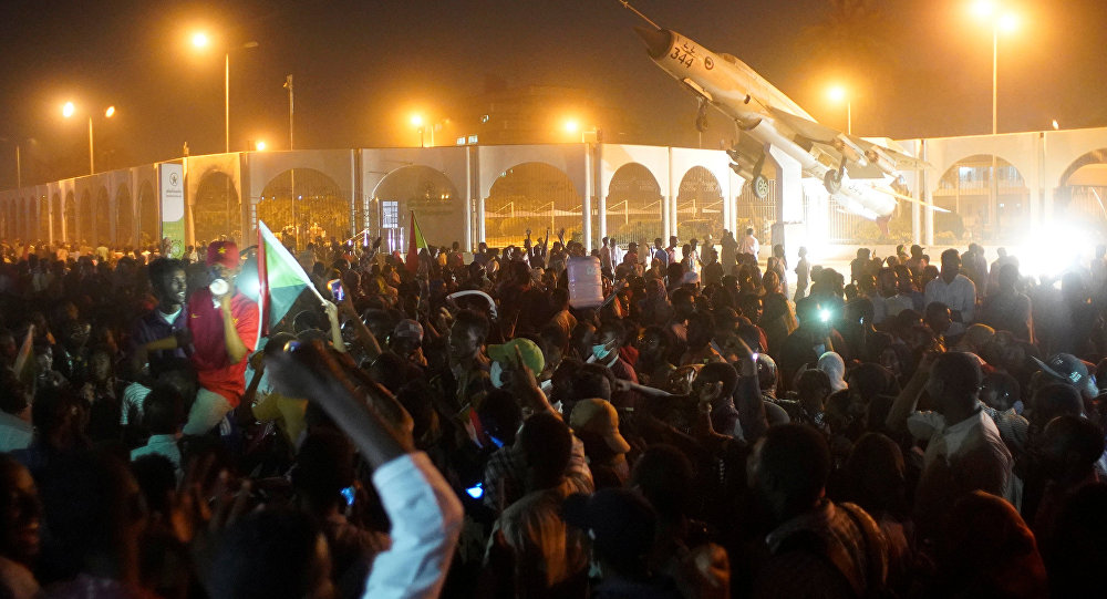 Sudan da aralıktan bu yana 90 protestocu hayatını kaybetti!