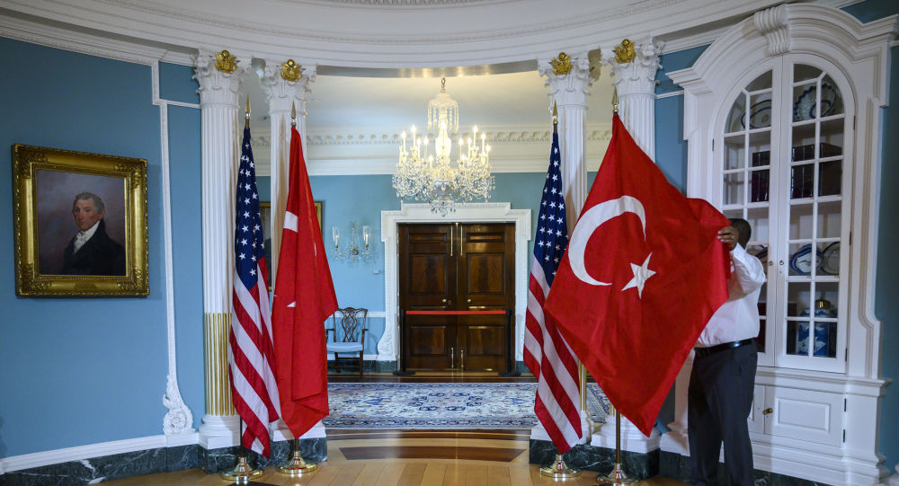 Onur Öymen: Türkiye geri adım atamaz