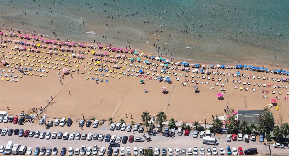 Antalya da Suriyelilere plaj yasağı