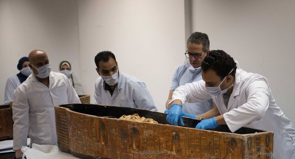 Mısır’da 20 lahitli mezarlık bulundu