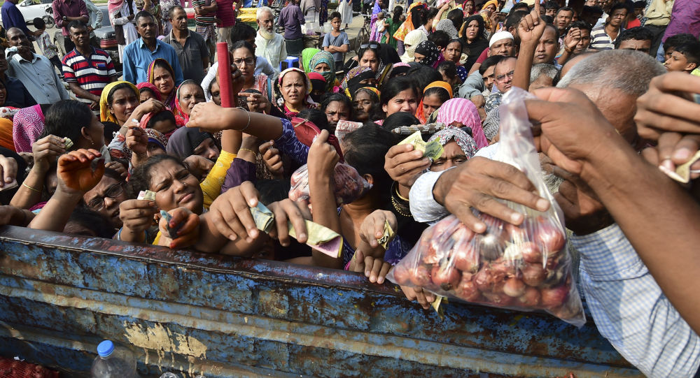 Bangladeş te soğan krizi büyüyor