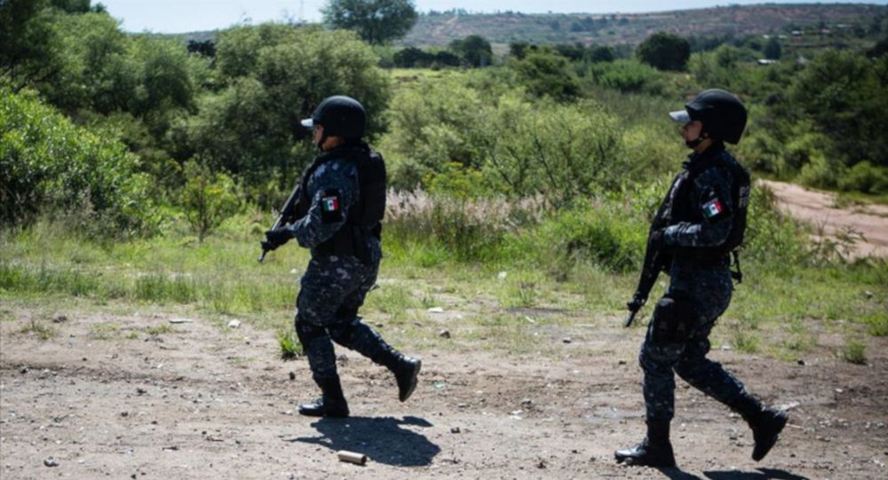Meksika da silahlı saldırı: 5 polis öldü