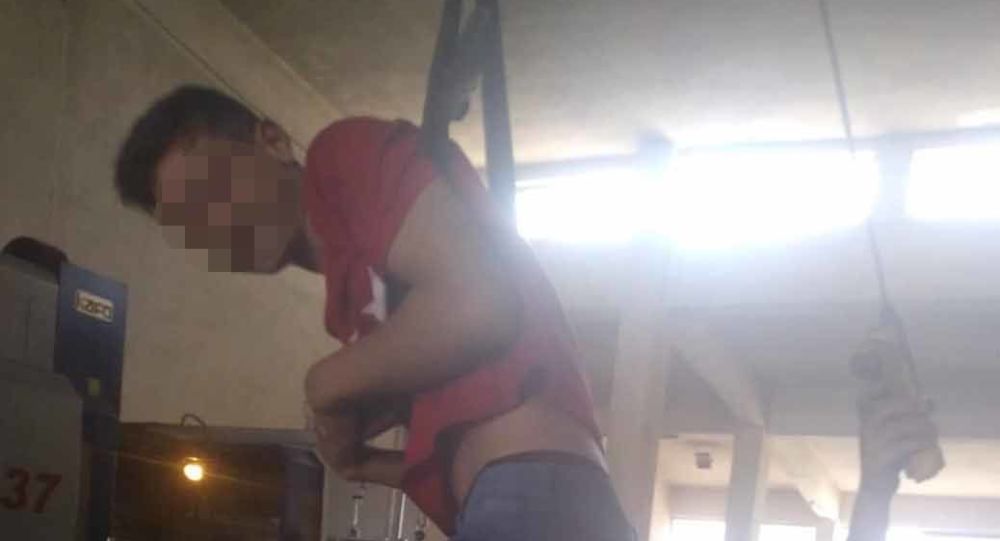Çocuk işçiyi tavana asan iş yeri sahibi kardeşler tutuklandı