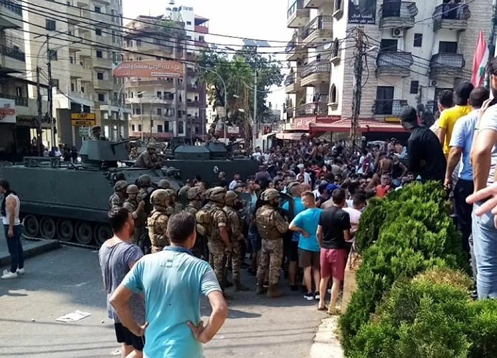 Lübnan daki protestolar çatışmaya dönüştü
