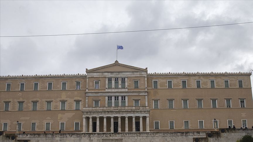 Yunanistan da göçmen yasası kabul edildi