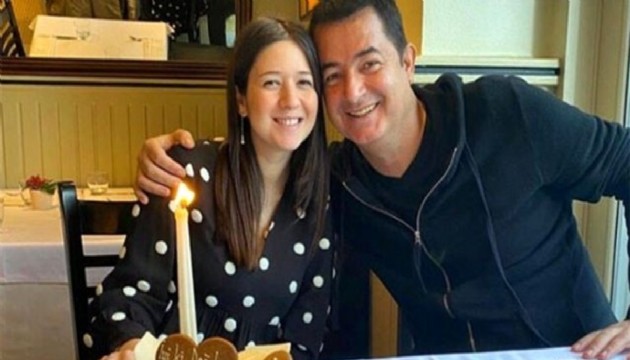 Acun Ilcal ikinci kez dede oldu