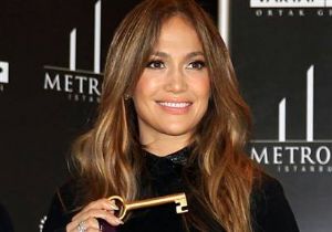 Jennifer Lopez coştukça coştu!