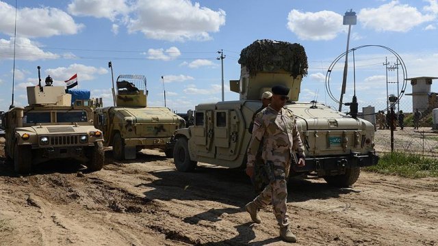 Irak ordusu Musul un güneyindeki köyleri geri aldı