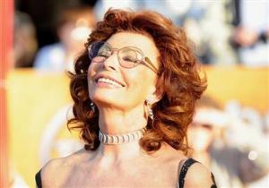 Sophia Loren Beyazperdeye Dönüyor