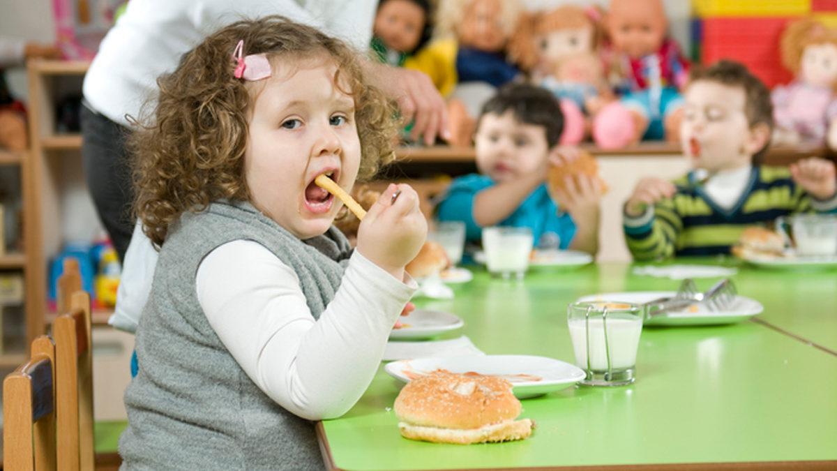 Koronavirüs sürecinde çocuklarda obezite arttı