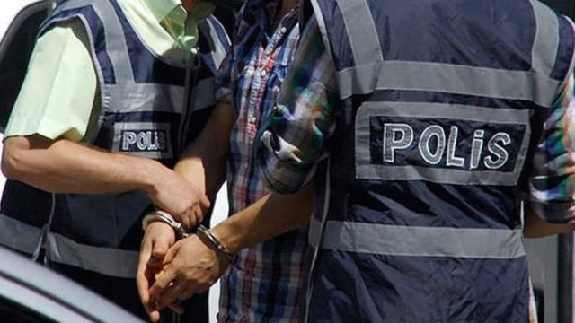 FETÖ den ihraç edilen polisler göreve iade edildi