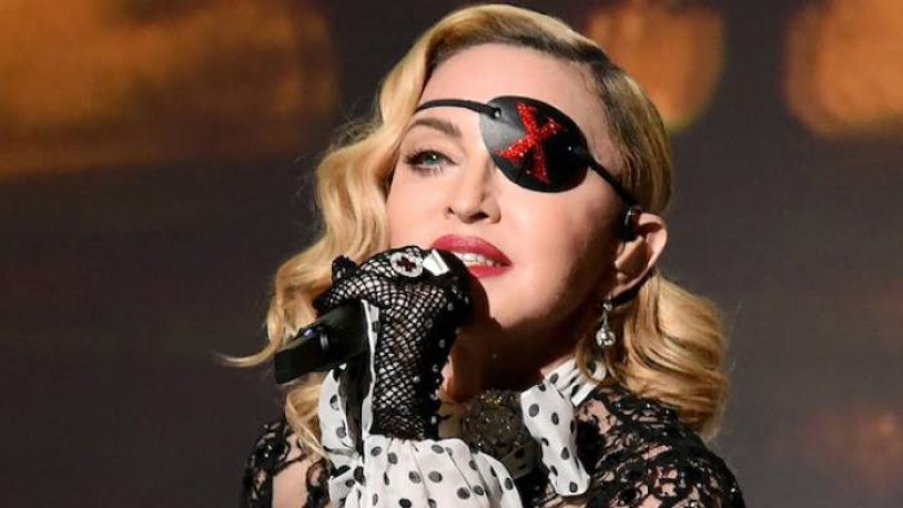 Madonna nın  iksiri  uçakta sorun çıkardı