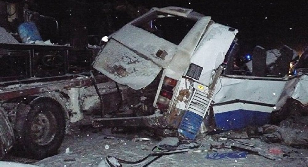 Korkunç kaza! Rusya da 10 u çocuk 13 kişi öldü