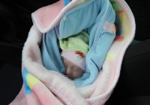 Dedesinin fırlattığı terlik 1 aylık bebeği öldürdü!