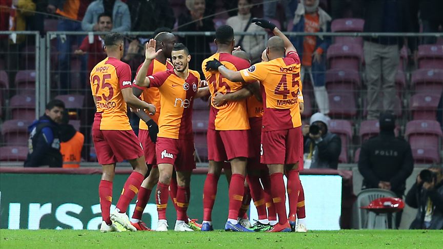 Galatasaray da ilk yolcu belli oldu
