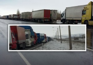 Kar, Konya-Afyon karayolunu ulaşıma kapattı!