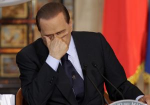 Berlusconi İçin Flaş Karar!