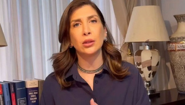Tamar Tanr�yar'a ait YouTube kanal�na eri�im engeli getirildi