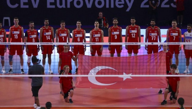 A Milli Takm kadrosu akland