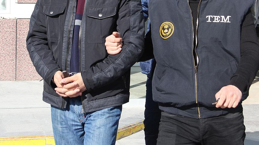 İzmir de 21 PKK lı tutuklandı